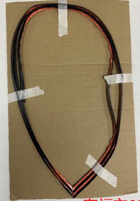 سیم کشی لبه شیشه ی جلو مدل Y تسلا 1499060-00-B EPDM سیاه