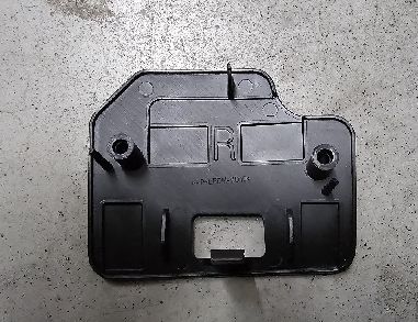 تسلا مدل S 2021+ RH پشت بومپر براکت 145x40x3mm سیاه