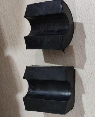 بوشینگ شکاف‌دار میله تثبیت‌کننده جلو برای تسلا مدل S (2012-2015) 1188487-00-D